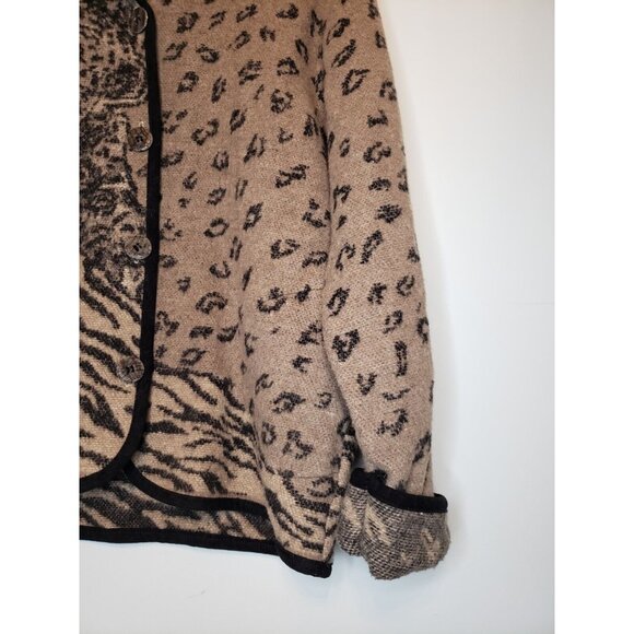 Cedar Canyon Womens M Cardigan Button Long Sleeve Tiger Leopard Print Wool Blend - Picture 3 of 5
